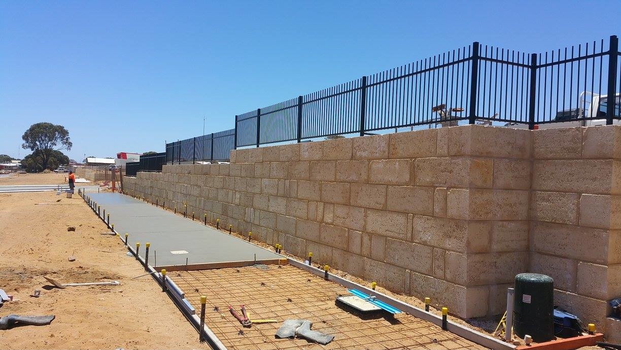 Black Rustproof Tubular Fence Panels , 2.1m High Tubular Security Fencing