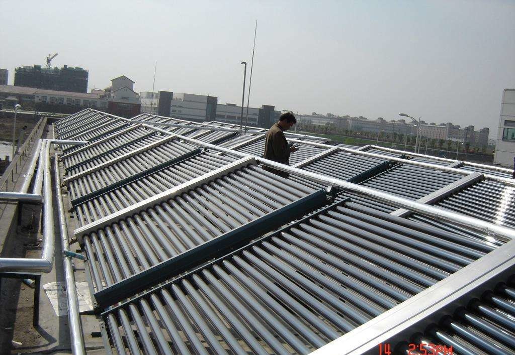 Household Solar Water Heater Evacuated Tube Collector 25-50 T / 58X1800