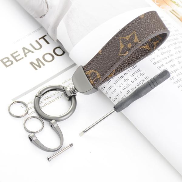 OEM Leather Teddy Bear Keychain , 65mm Cute Keychains For Women