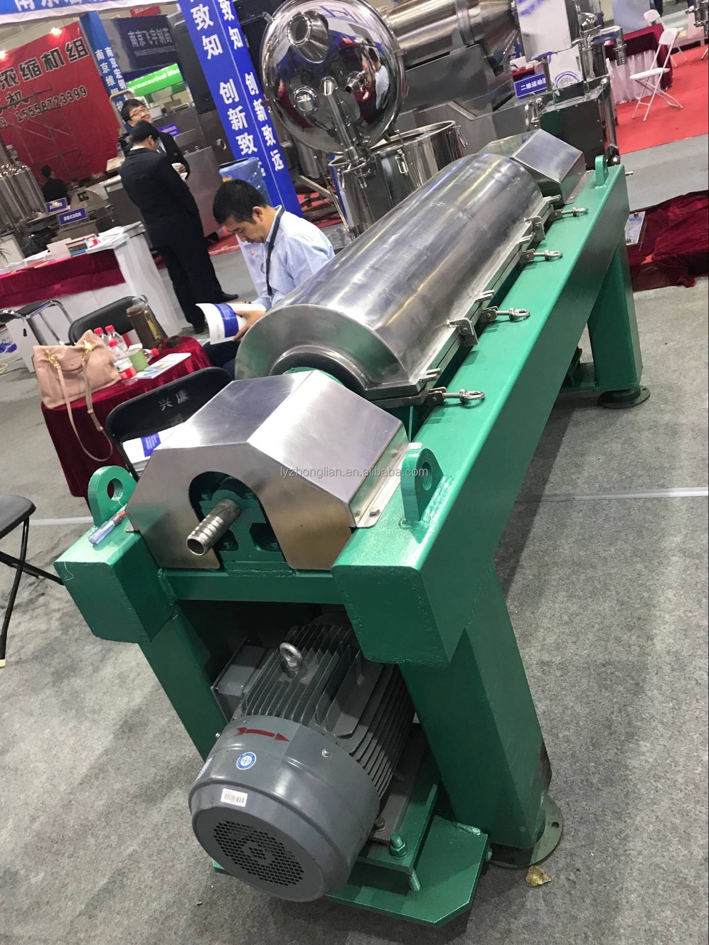 Low cost small decanter centrifuge centrifugal clarifier for sugar cane juice