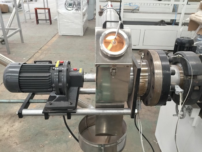 PVC Compounding Plastic Pellet Maker , Waste Plastic Recycling Pelletizing Machine