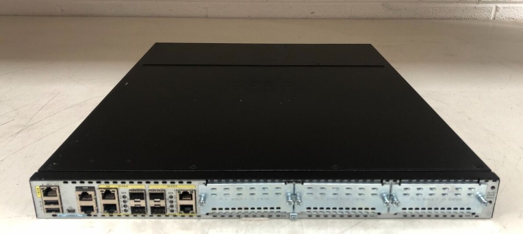 Brand New ISR4431/K9 Network Router Original ISR 4431 with Wi-Fi 802.11abgnacax VoIP 3 Ethernet LAN Ports