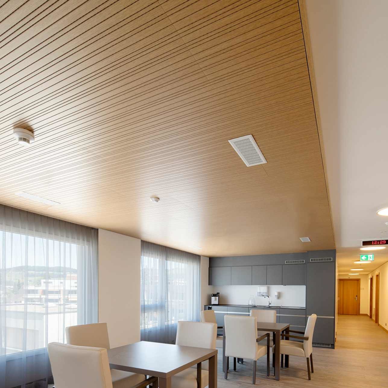 Artistic Grooved Acoustic Panels , MDF Sound Absorbing Wall Panels Modern Design