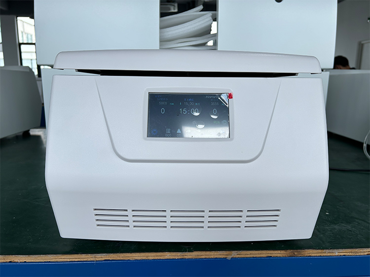 Effortlessly Accommodate Different Rotors with Our Hematocrit Centrifuge Equipment