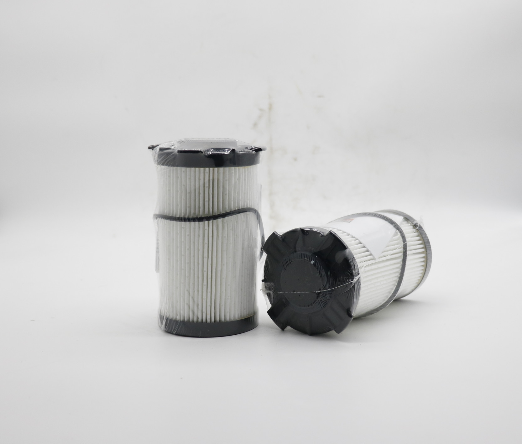 FF266 5335504 Diesel Engine Air Filter Fuel Element Heavy Equipment