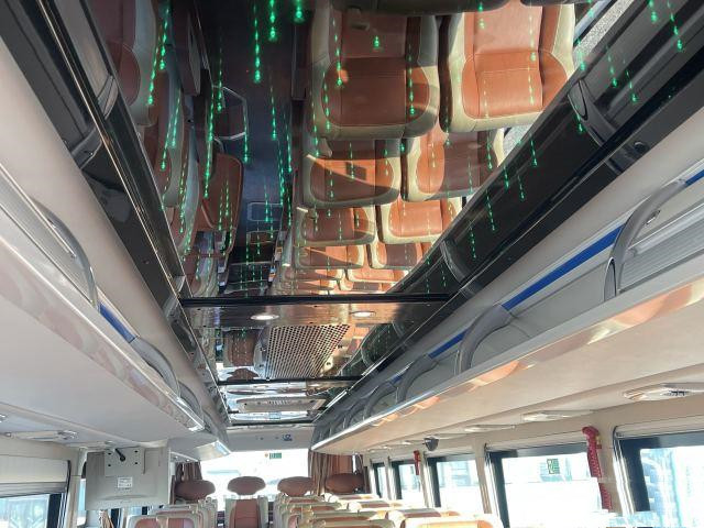 33 Seats Used Yutong Bus National Express Left Hand Drive City 3600mm