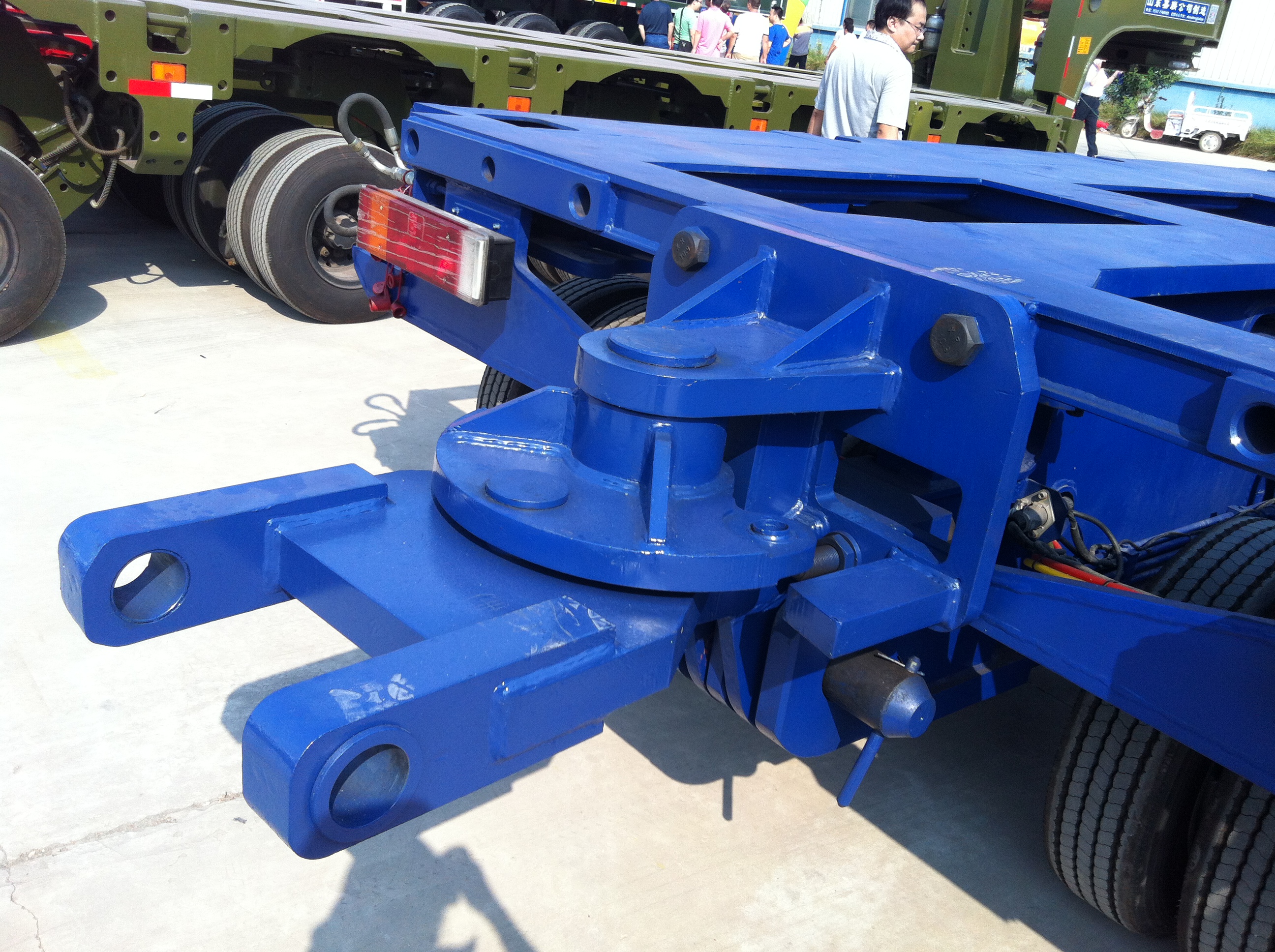 Semi-Trailer Self-Propelled Modular Transporter Trailer for Bridge Beam Transport