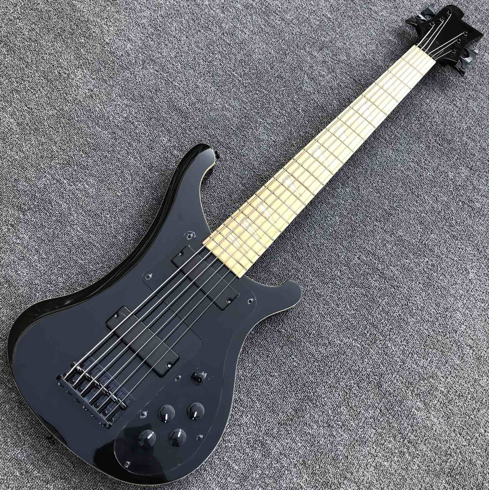Custom Maple Fingerboard Ricken 6 Strings 4003 Model Bass Guitar in Black Hardware