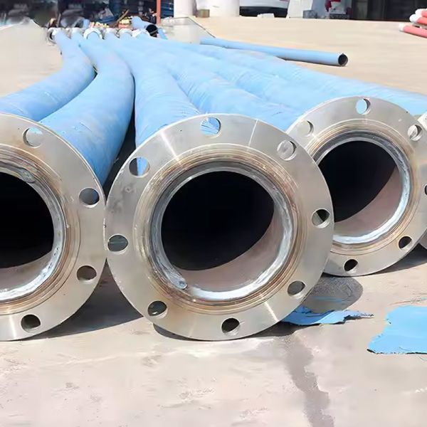 Customized Color Dredging Pipeline Wear Resistance For Slurry And Sediment Transport