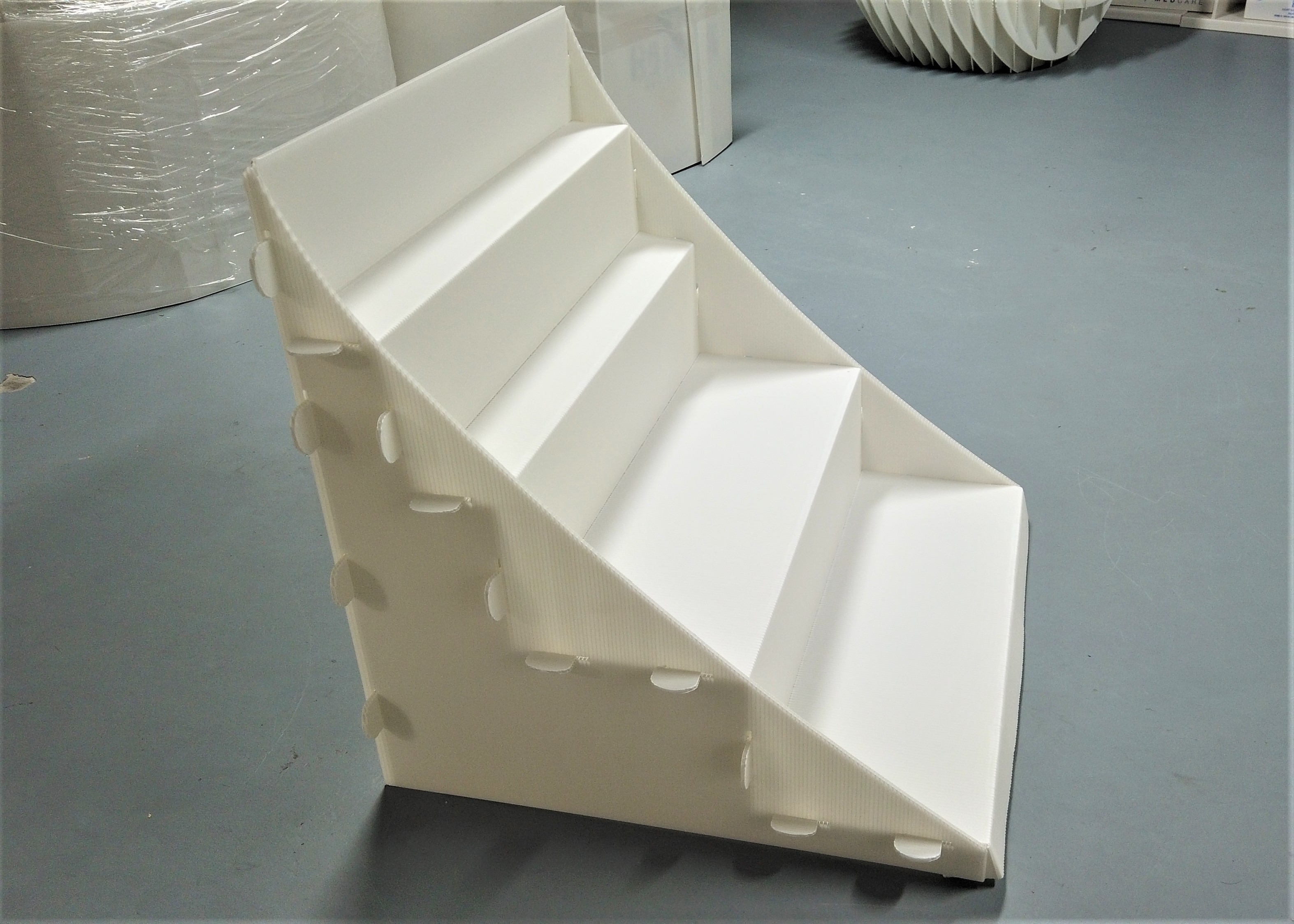 White DS-001 Corrugated POP Display Bins Flexo Portable Shelves