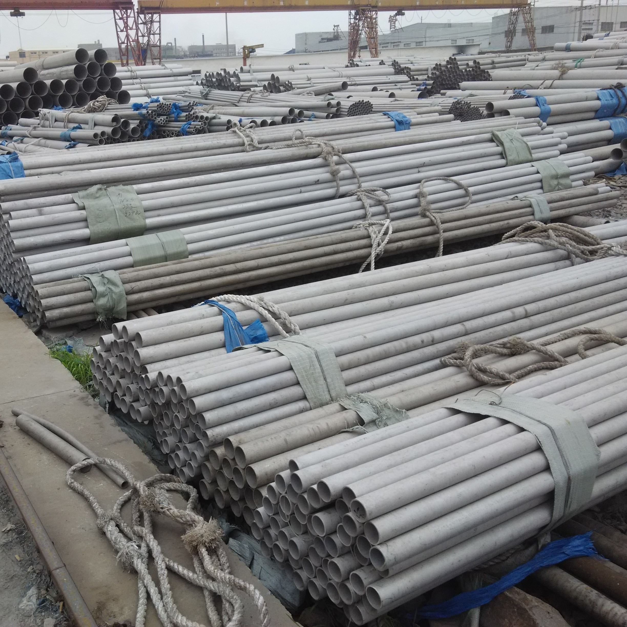 Incoloy 28 Alloy Steel Pipe UNS N08028/W. Nr. 1.4563 Highly Alloyed Austenitic Stainless Steel Tubing
