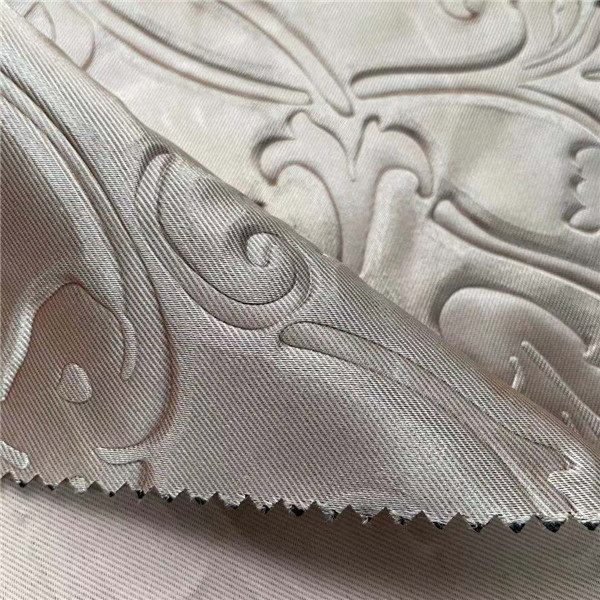 Embossed 100% Polyester Winter Jacket Fabric Twill 300D*300D 240gsm 150cm Waterproof Breathable