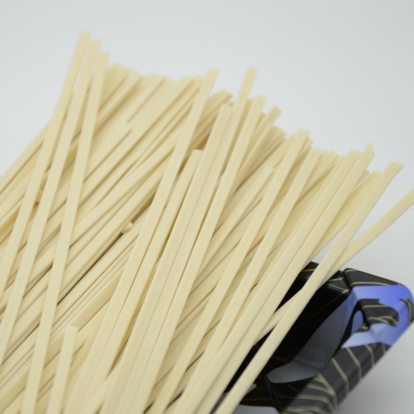 9.08kg Straight Udon Soba Noodles Smooth Taste Kosher Certified