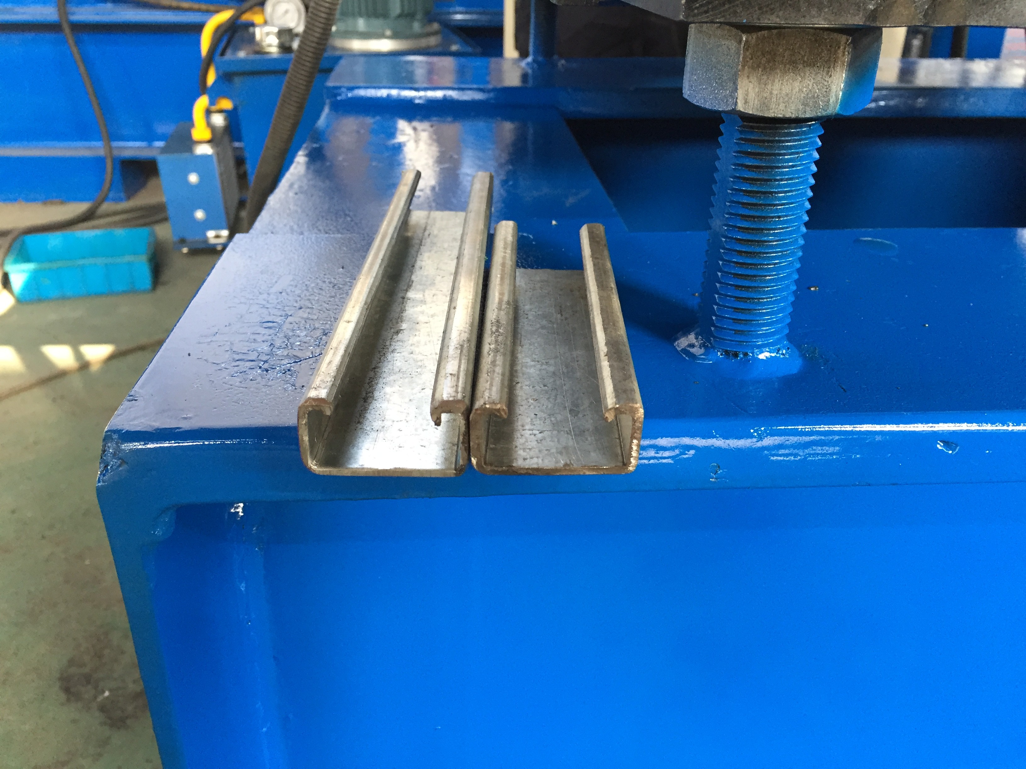 1.5-2.5mm Metal Solar Slotted Unistrut Channel Roll Forming Machine