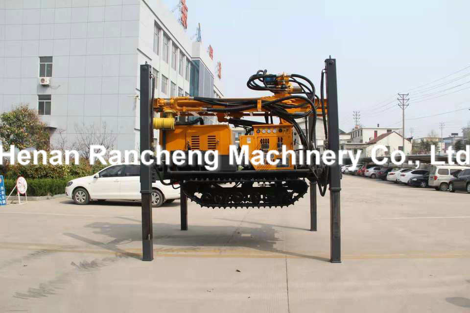 200m Depth Water Well Drilling Machine 55KW Engine 4000Nm Rotary Torque
