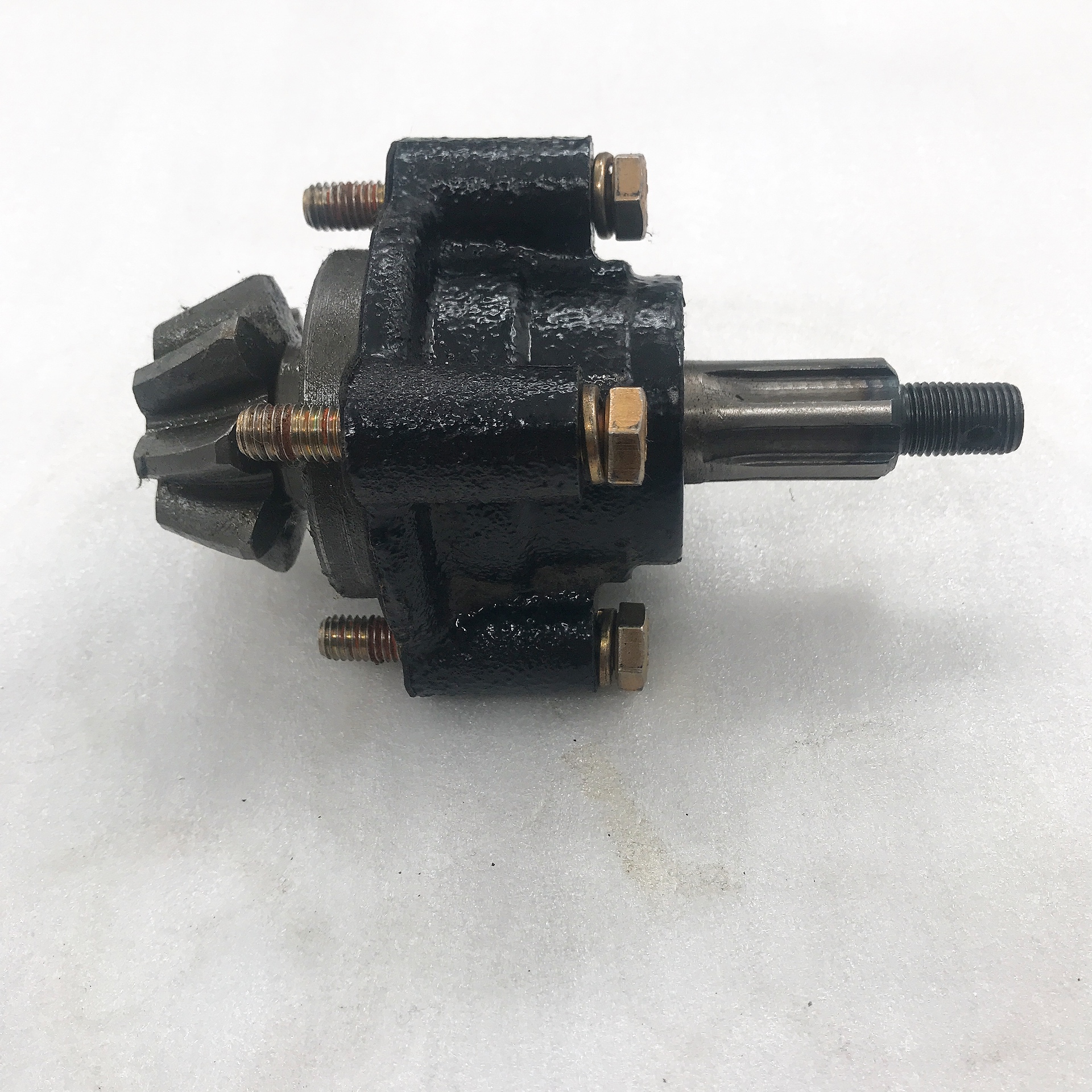 DAYANG Tricycle Rear Axle Spare Parts Black Angle Gear Base for CCC Certification