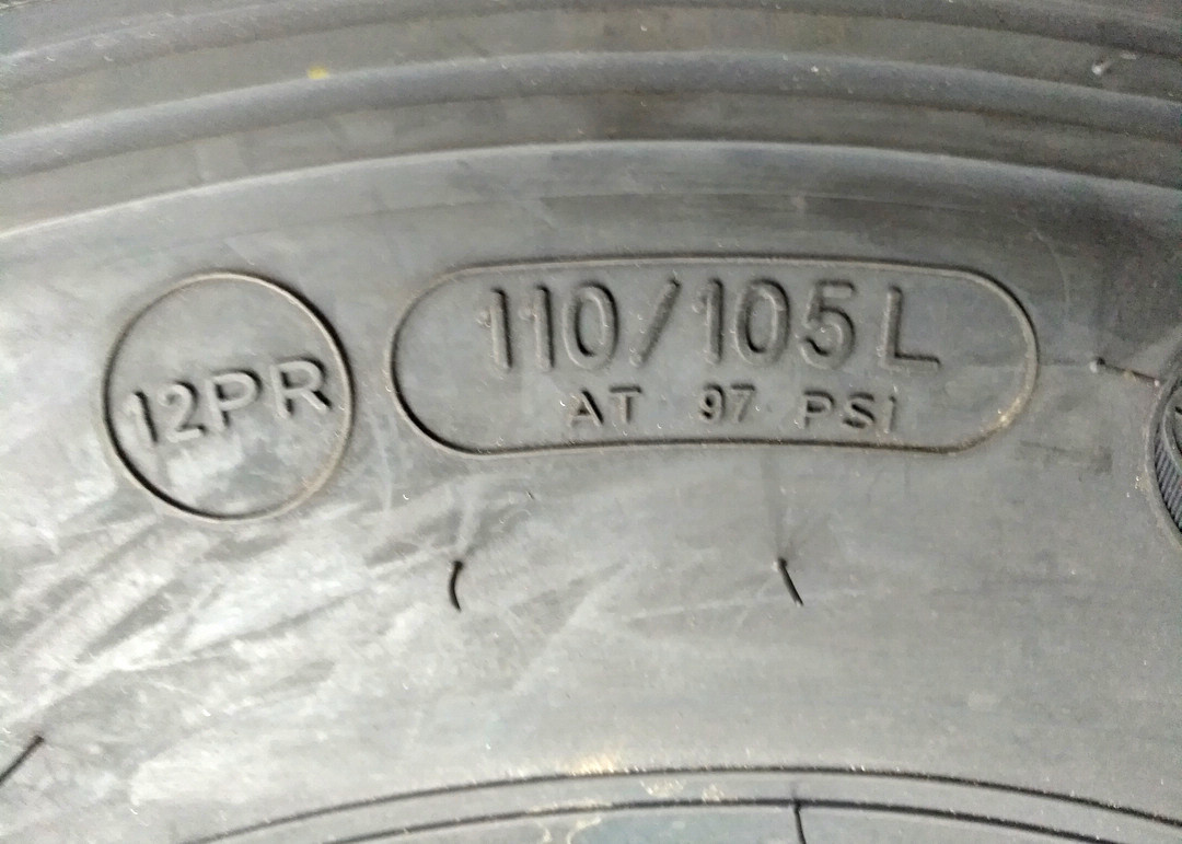 F Load Range Truck Bus Radial Tyres 6.50R16LT 10PR Thickened Sidewall Design