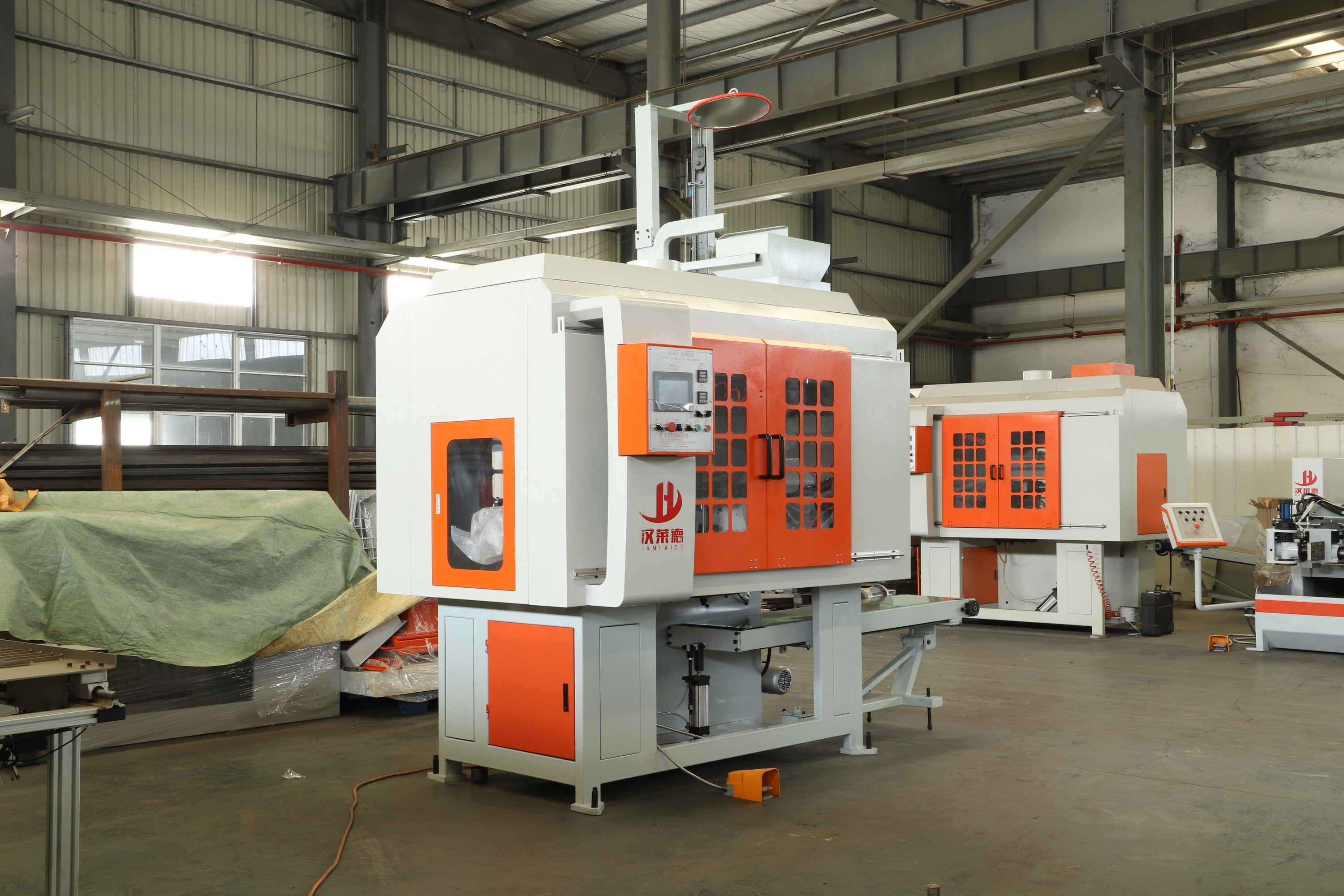 Interface Automatic Casting Core Making Machine With Motor Conveyor For Faucet