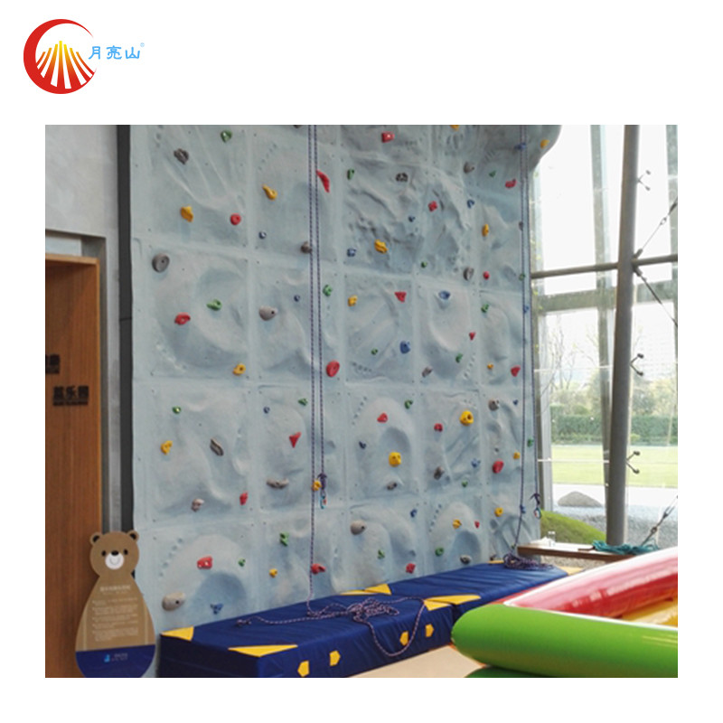 Trampoline Park Outdoor Bouldering Wall Gym Artificial Climbing Wall ISO9001
