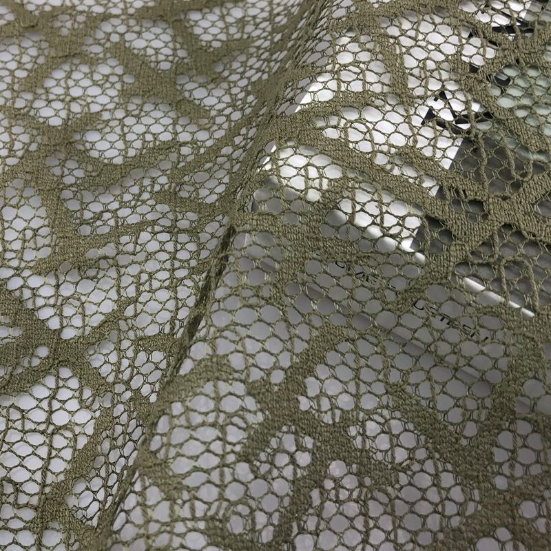 Customized Gold Chantilly African Nigerian Lace Fabric 150cm For Women Frock