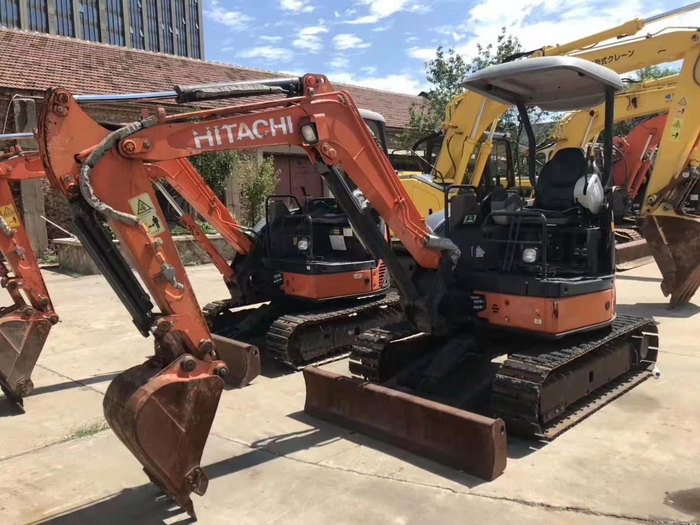 Flexible Action 7T ZX75 Used Hitachi Mini Excavator