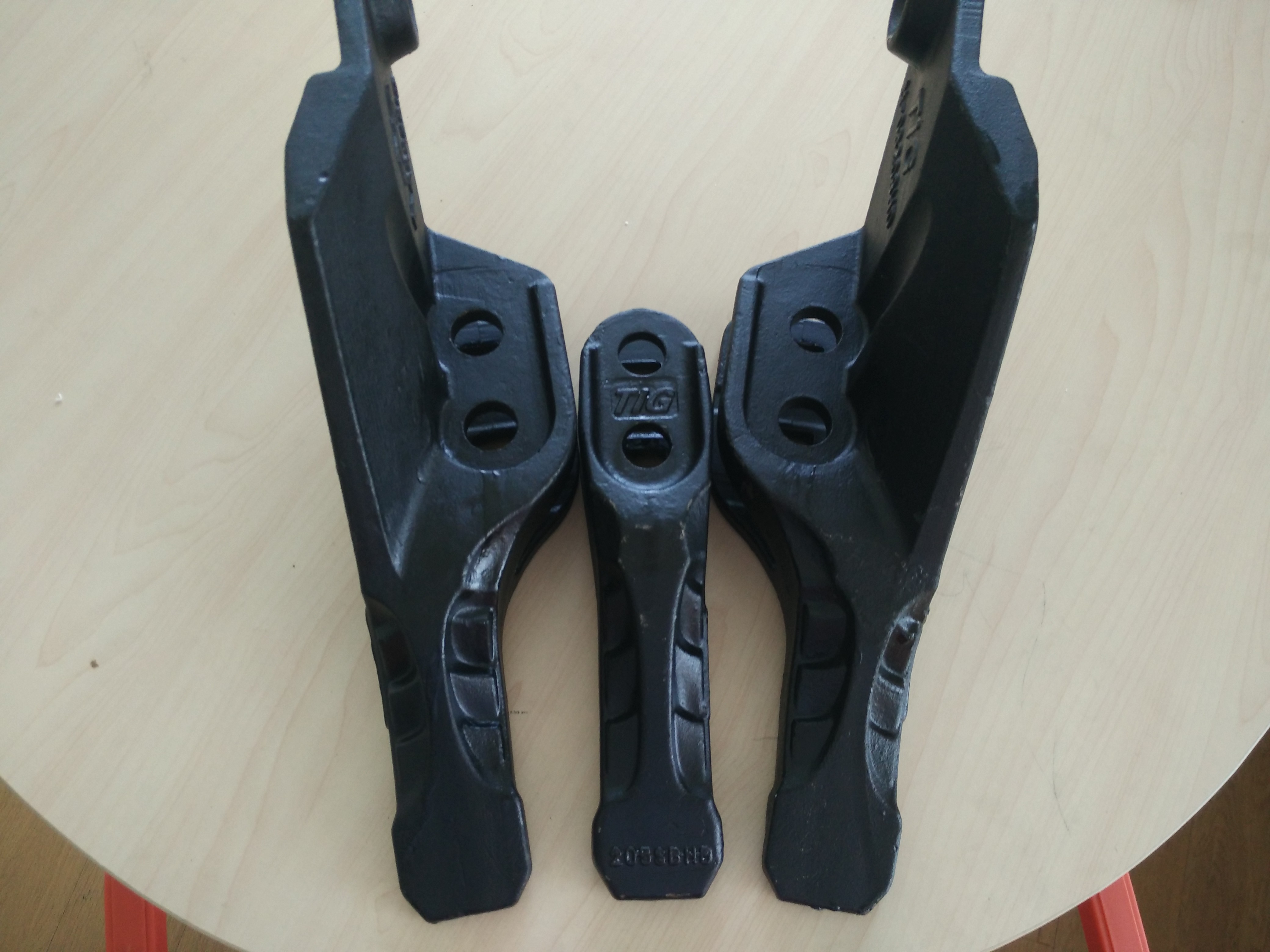 Wear Resistant Hidromek HK100 102S teeth and side cutters 810-10600 810-10630 810-10640Alloy Steel Material