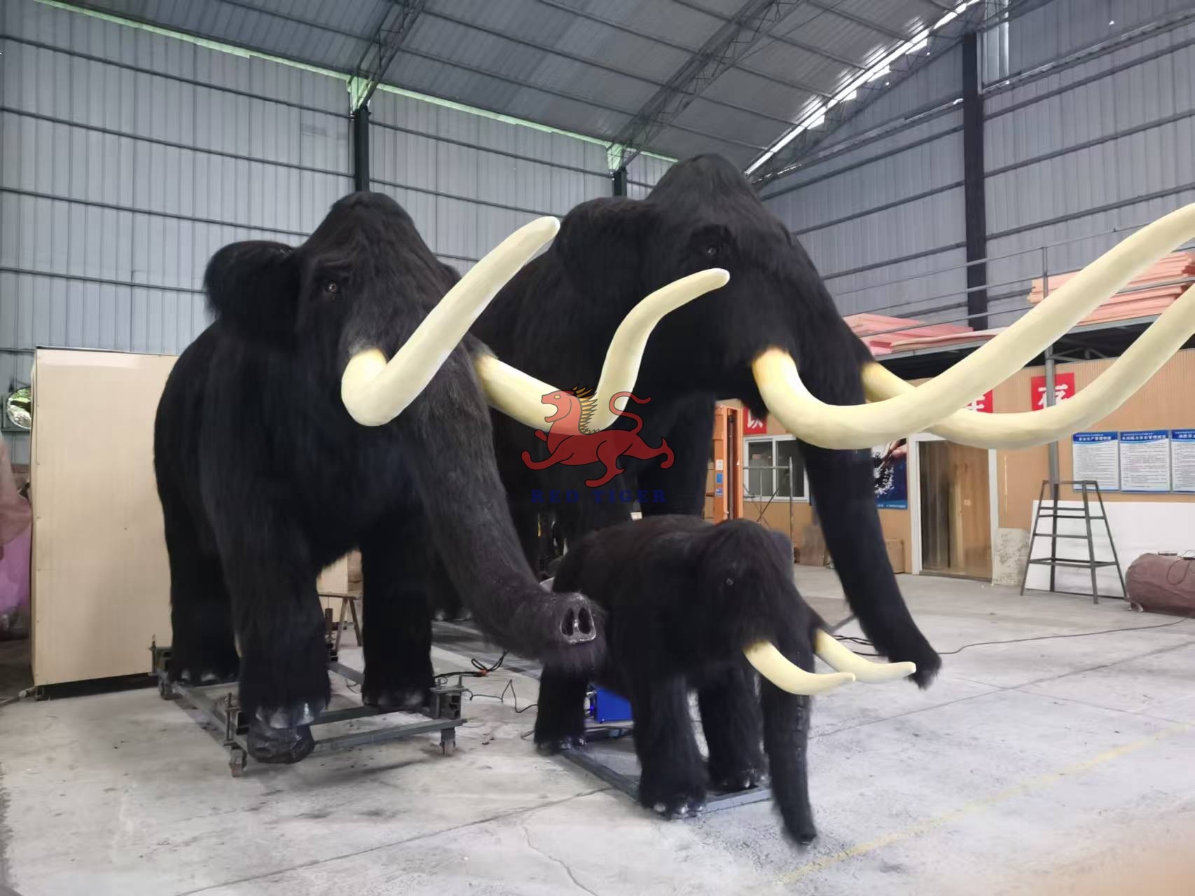 Children Realistic Animatronic Animals Life Size Mammoth Customized
