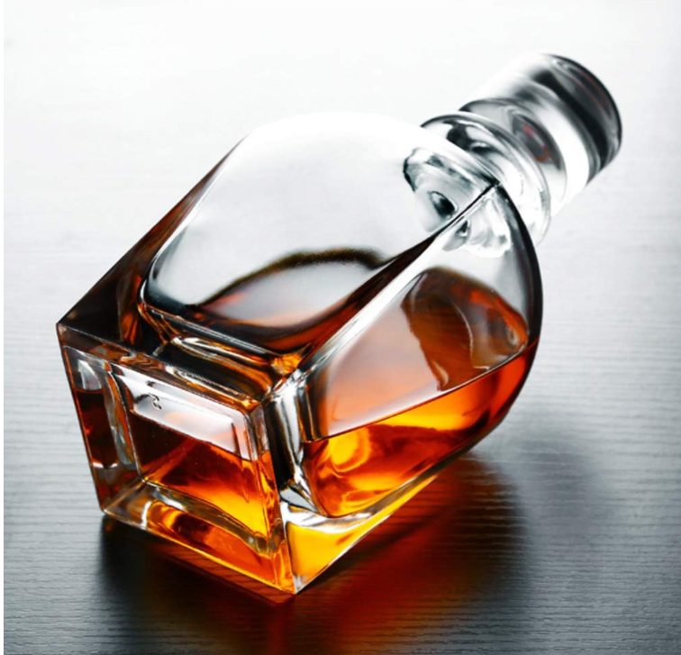 750mL Custom Glass Bottle Healthy Lead-free Material Screw Cap Transparent Leak-proof