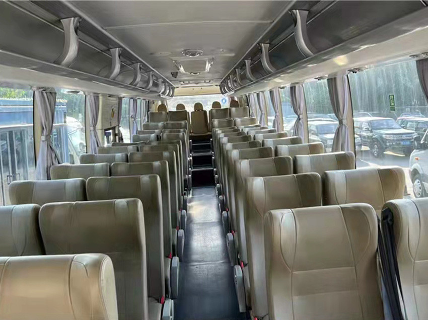 Euro 5 LHD Diesel Used Passenger Bus 55 Seats Yutong ZK6125HQT5Z