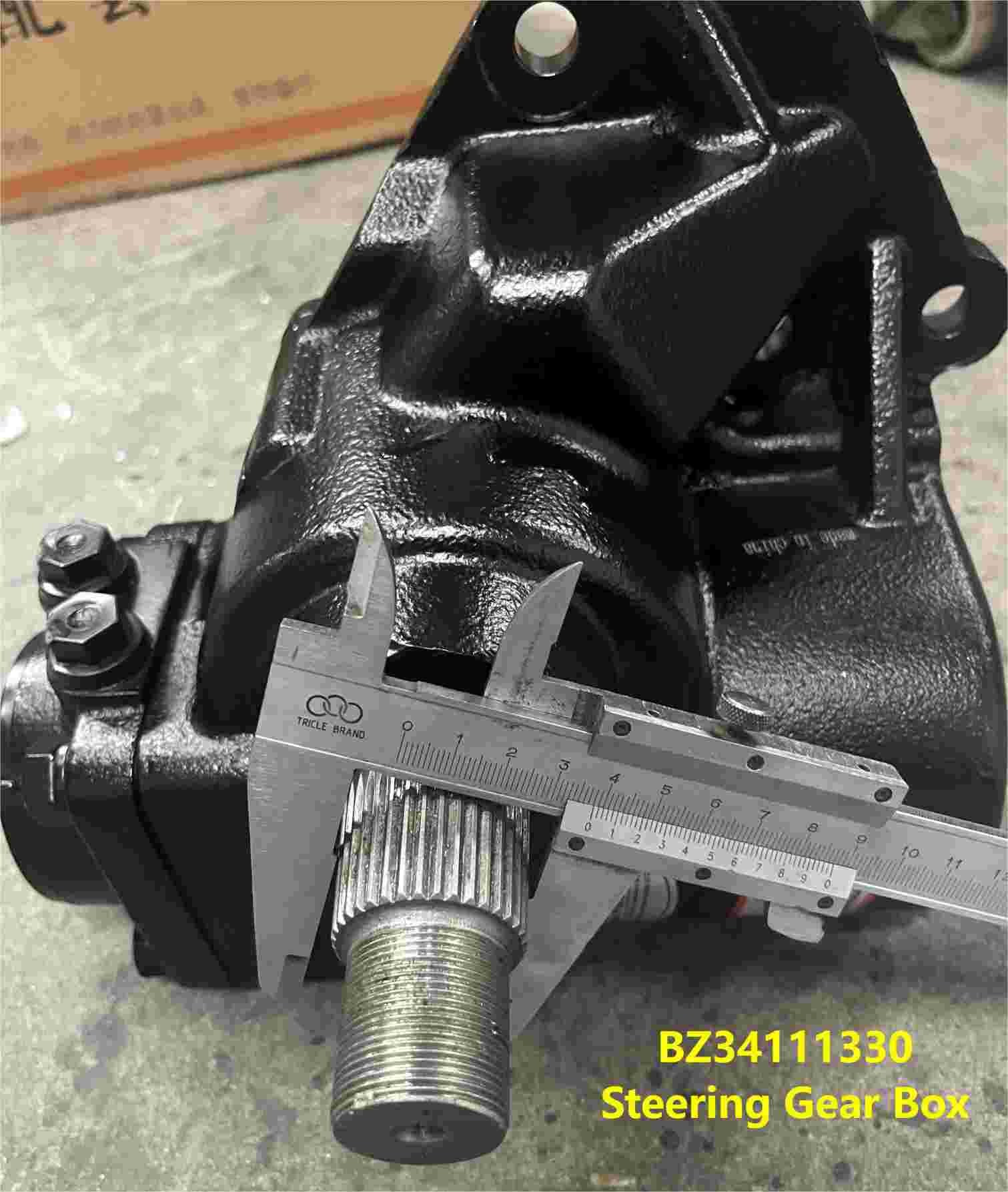 BZ34111330 Steering Gear Box Shacman Truck Parts
