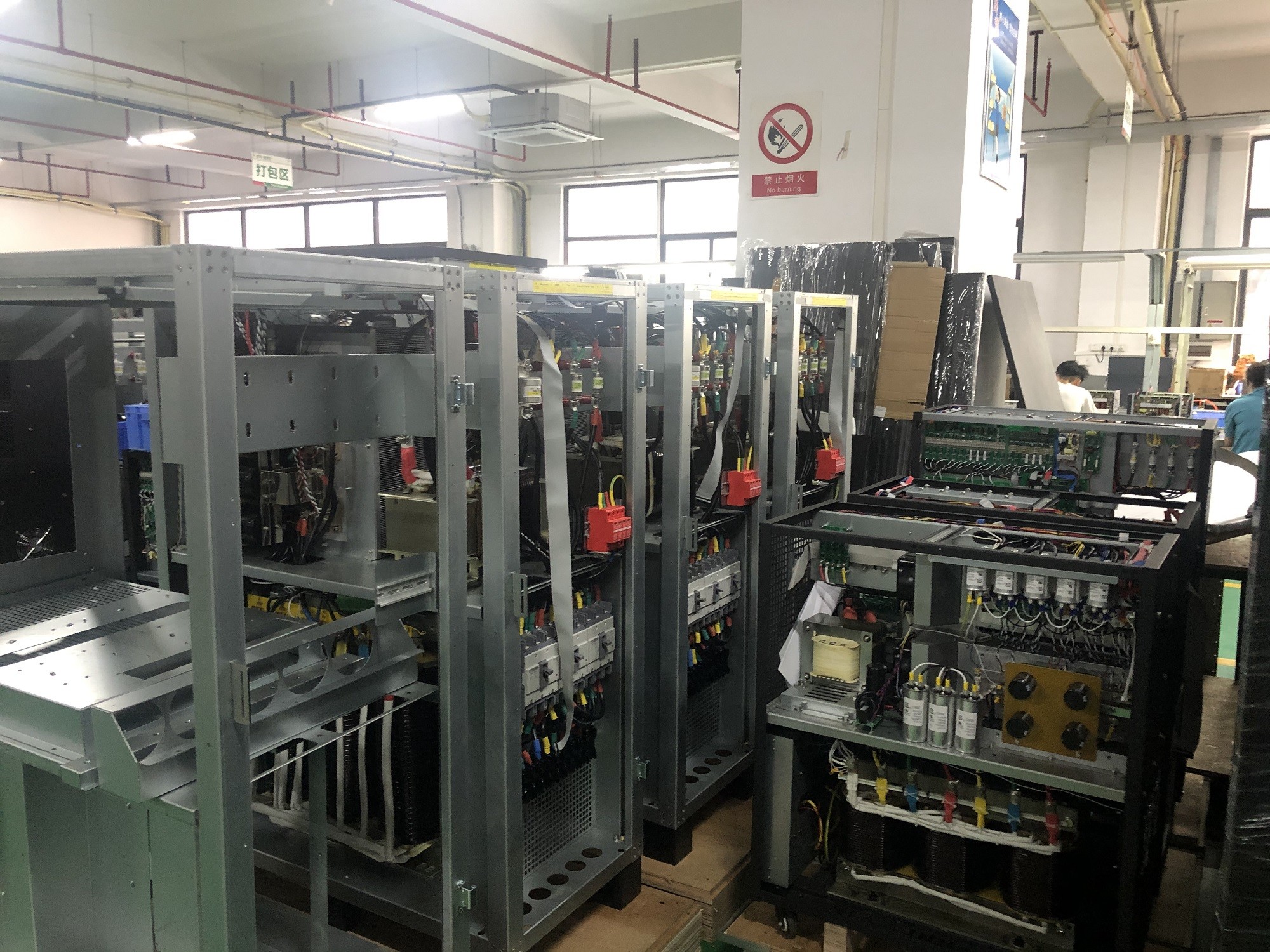 GP33 10-300KVA IGBT DSP Low Frequency Online UPS Uninterruptible Power Supply