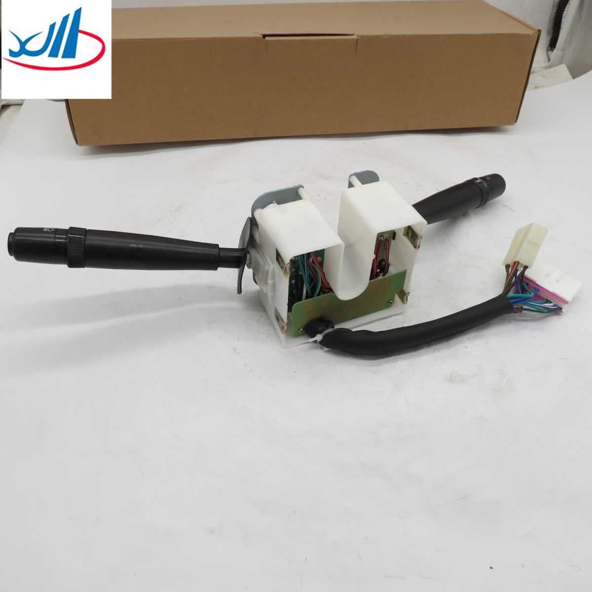 Cummins Engine Parts Good Performance Auto Parts 1B24937300135 Combination Switch Assembly