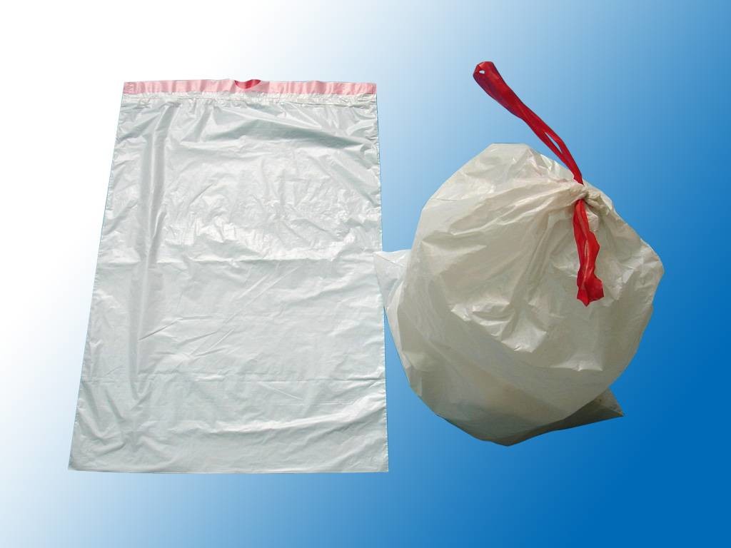 Yellow String Colored Trash Bags , Can Liners Trash Bags Custom Printing