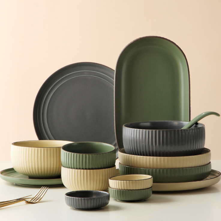 China Wholesale Luxury Porcelain Dinner Set Gold Ceramic Tableware Stoneware Plates Sets Dinnerware Set