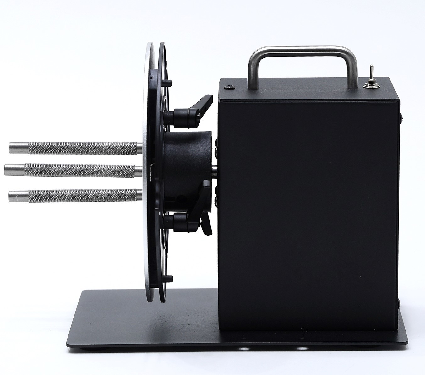 Black Reel To Reel Label Rewinder Machine MR17 In Logistics