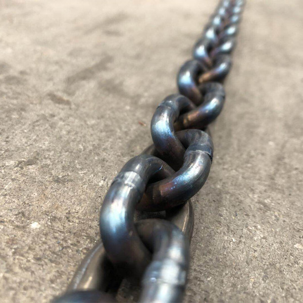 Alloy Steel G80 Lifting Chain 1 - 55ton Load Black For Lifting Materials