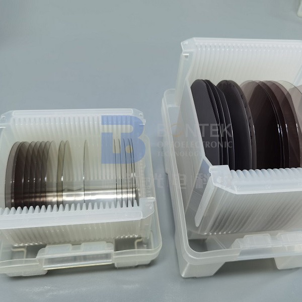 Black Pyroelectric Free LiNbO3 Wafer 8 Inch 128Y-cut SAW IDT Application