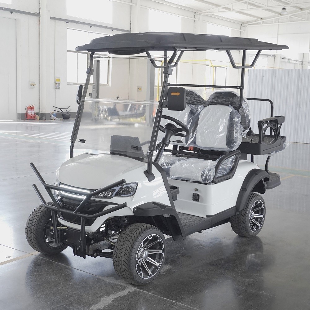 Pneumatic Tires 80km Travelling Range 4 Seater Golf Cart 3790*1260*1950mm External Size