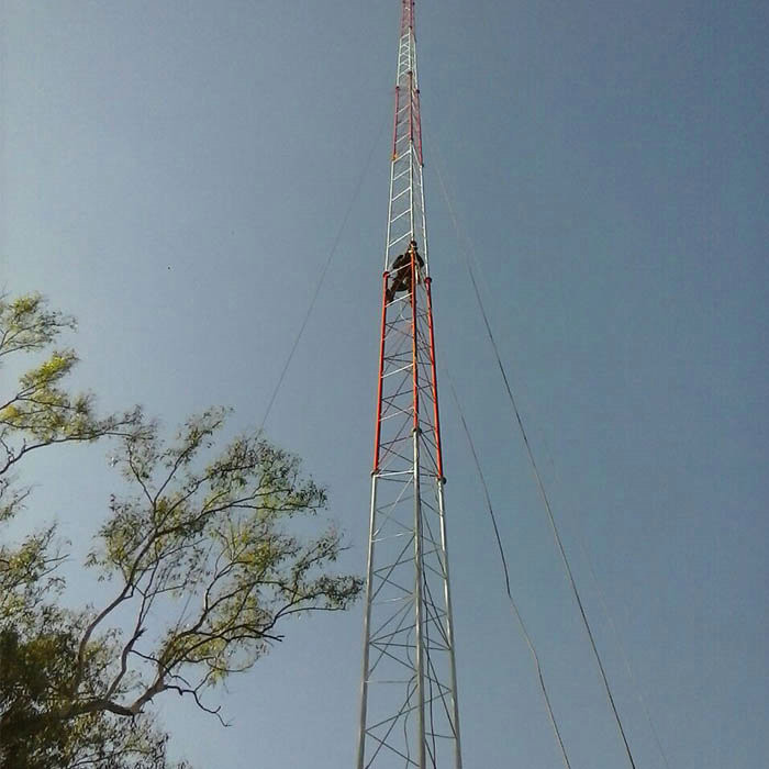 Corrosion Resistant Polygonal Face A572 Guyed Cell Tower