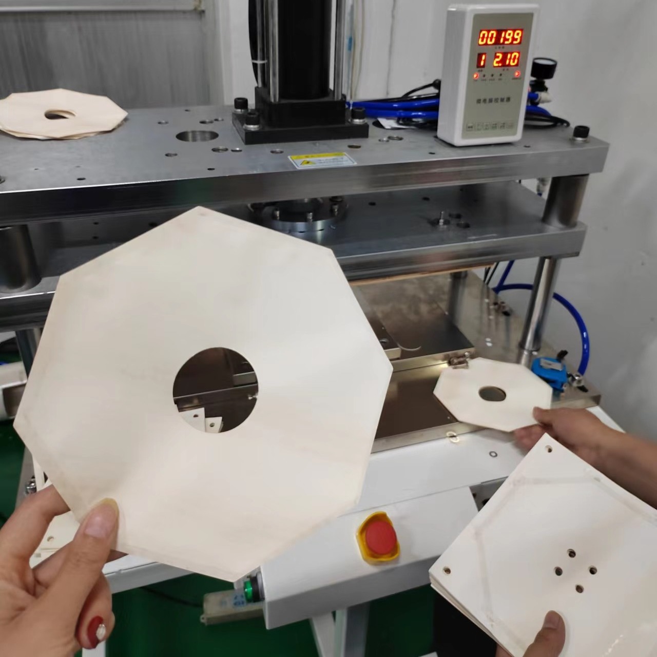 Customized Membrane Production High Pressure Reverse Osmosis Diaphragm Welding Machine