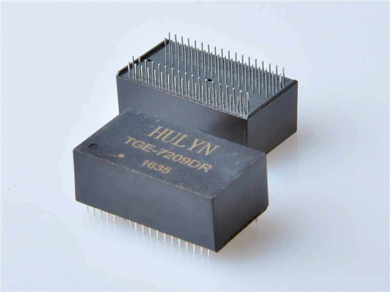 10/100/1000 Base-T Quad port SMD LAN Magnetic Transformer,72PIN,Very low profile PCMCIA /PC Card, SMD package.
