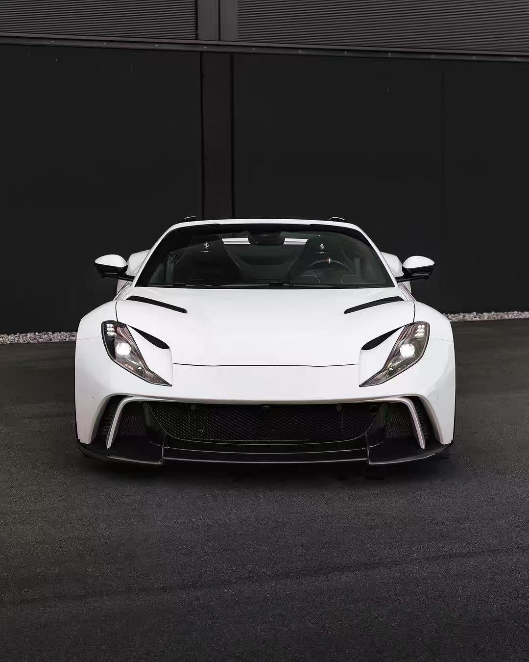Ferrari 812 Carbon Body Kit Front And Rear Bumper Wide Body Kit 2017 - 2019