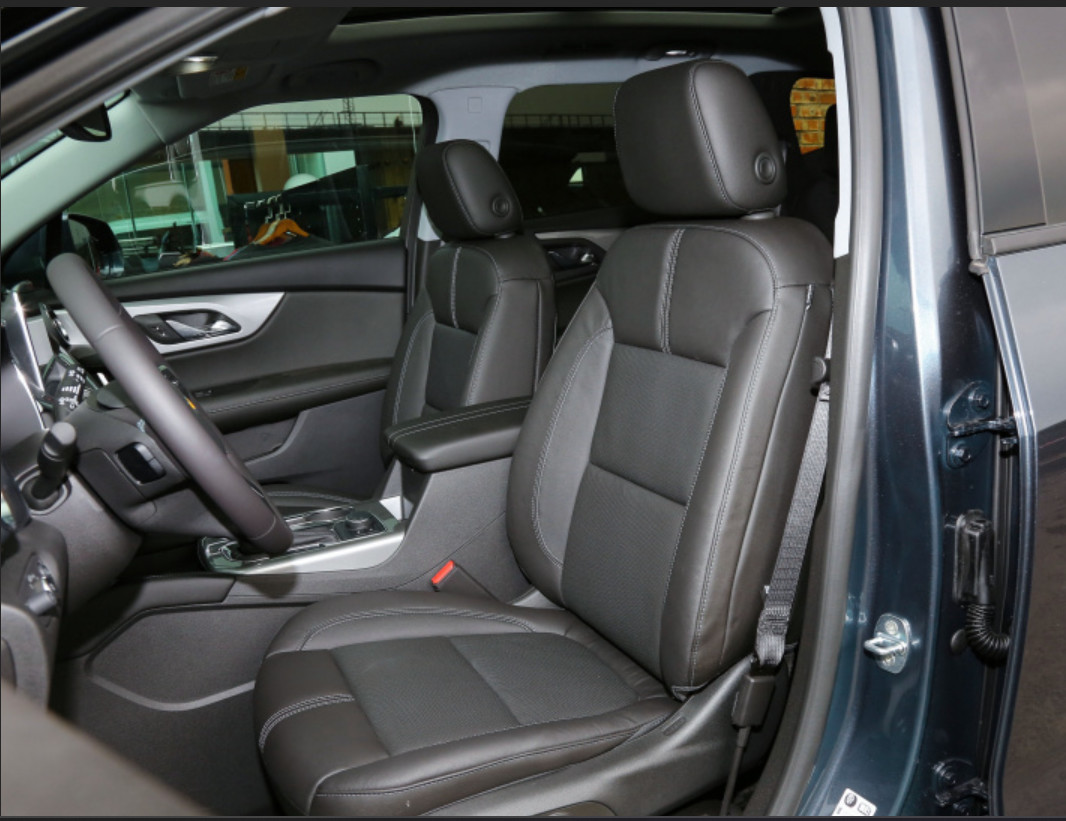 Chevrolet Blazer 2021 MHEV 650T 7seats Wei version 4 Door 7seats Medium Large SUV