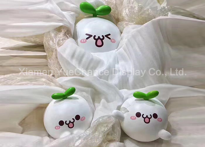 Custom Color Fiberglass Cartoon Sculpture Lovely Appearance Modern Style