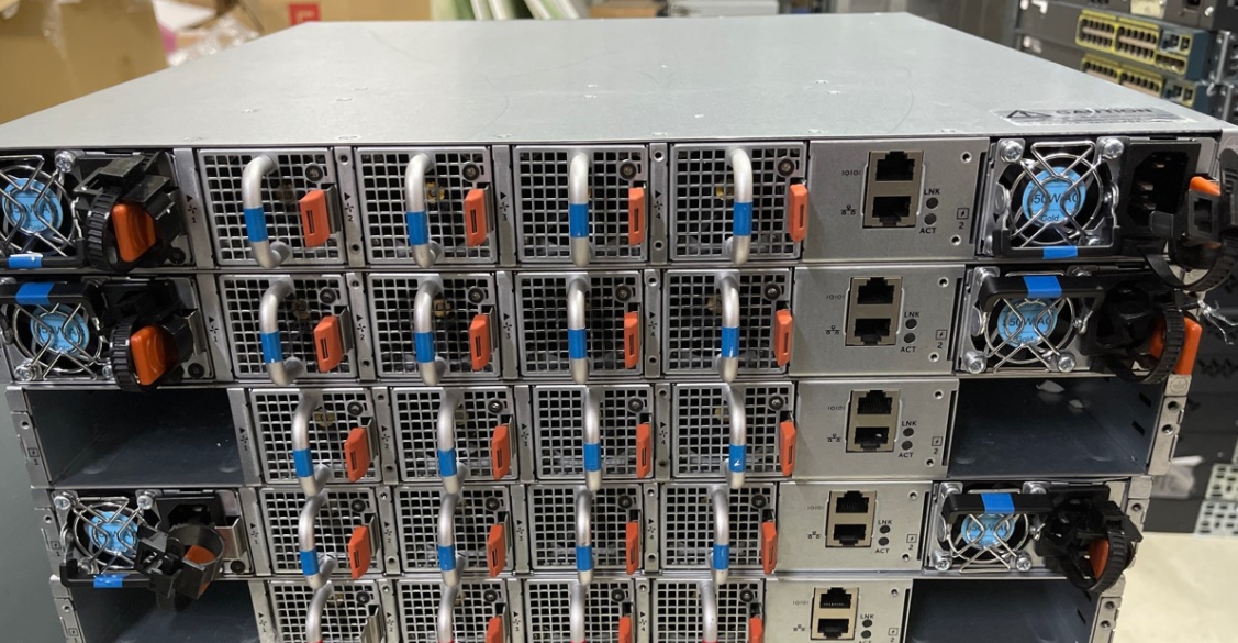 S4248FBL-ON Network Switch Used With No Private Mold And VLAN Support