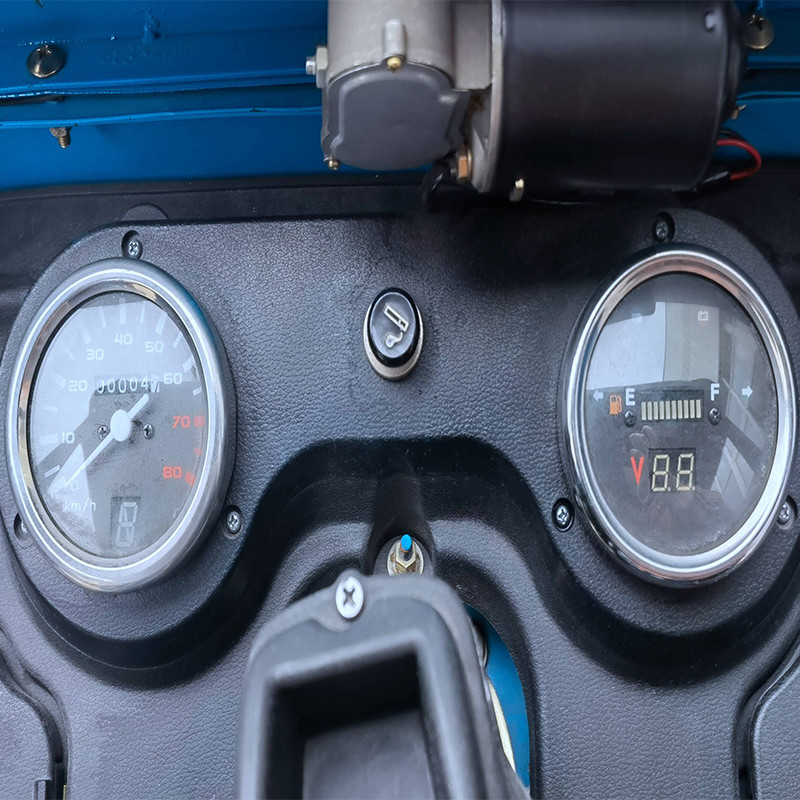 China Trike Motorcycle Adult Tricycle Gasoline Tuk Tuk Moto Taxi Three Wheeled Passenger Petrol Tricycle