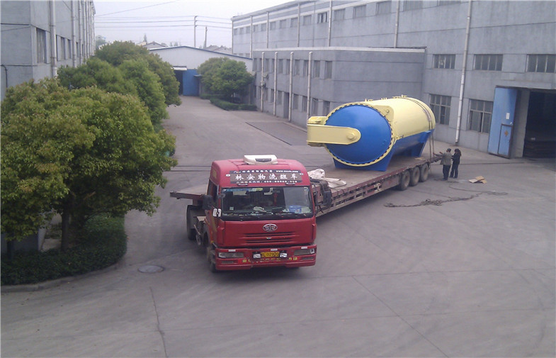 Rubber Vulcanized Autoclave With Safety Interlock , PLC Control , High Temperature And Low Pressure