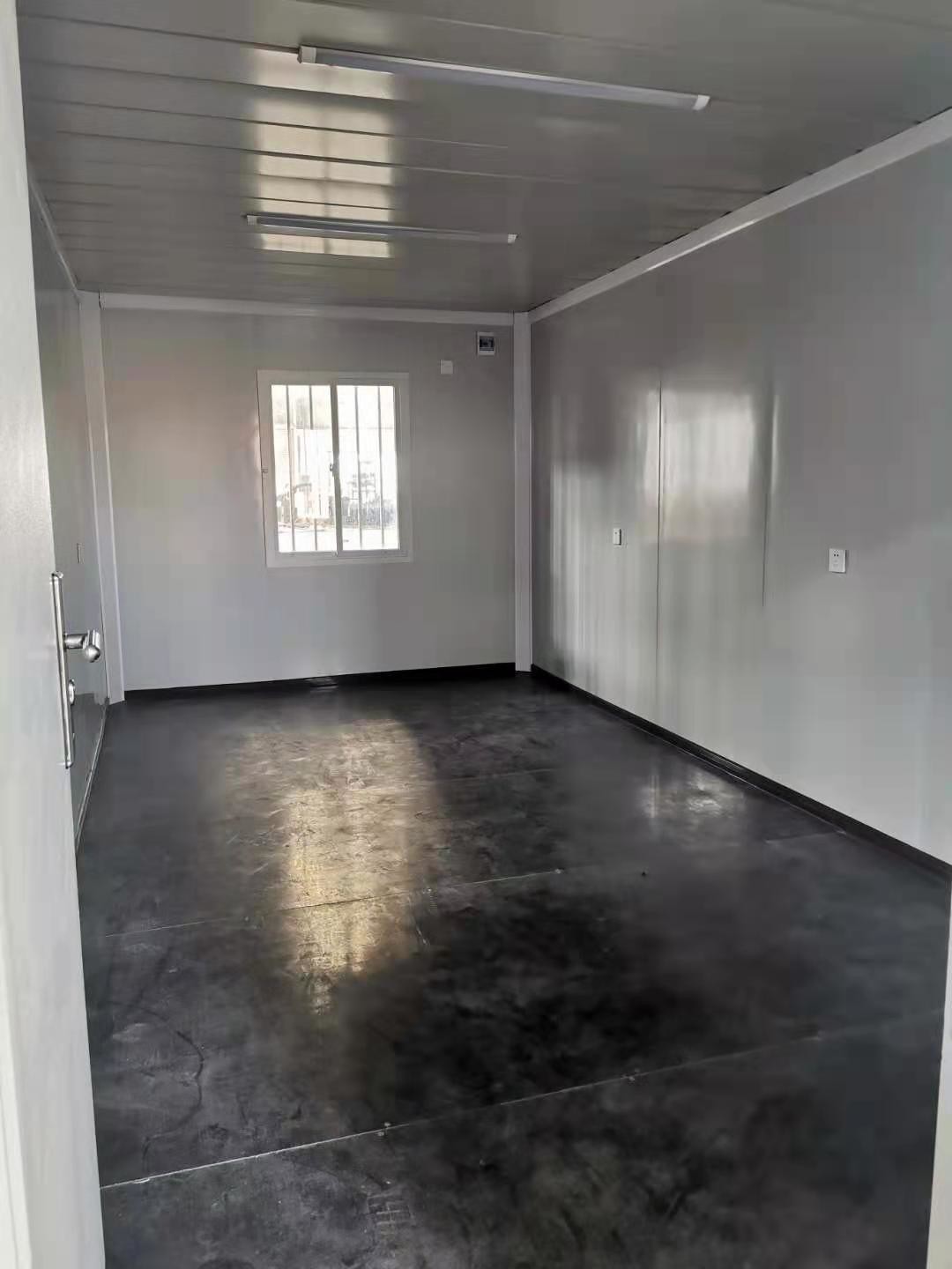 Insulation Detachable Container House 20' Labour Hotel Rooms Accommodation