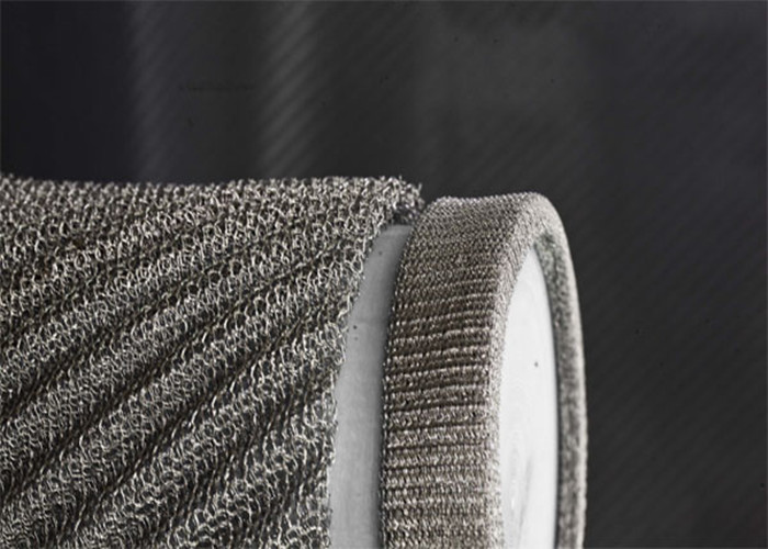 Round Hole Shape Knitted Wire Mesh Filter In White For Effective Filtration