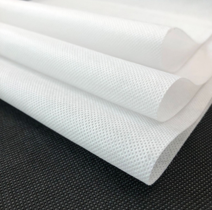 Lightweight Spunbond Non Woven Polypropylene Fabric Color Customized